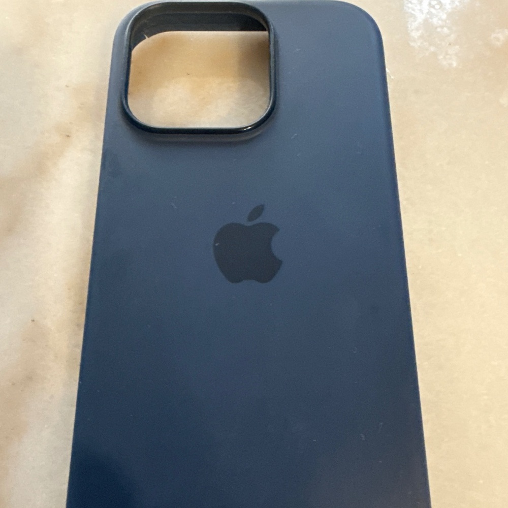 Apple 16 pro phone case